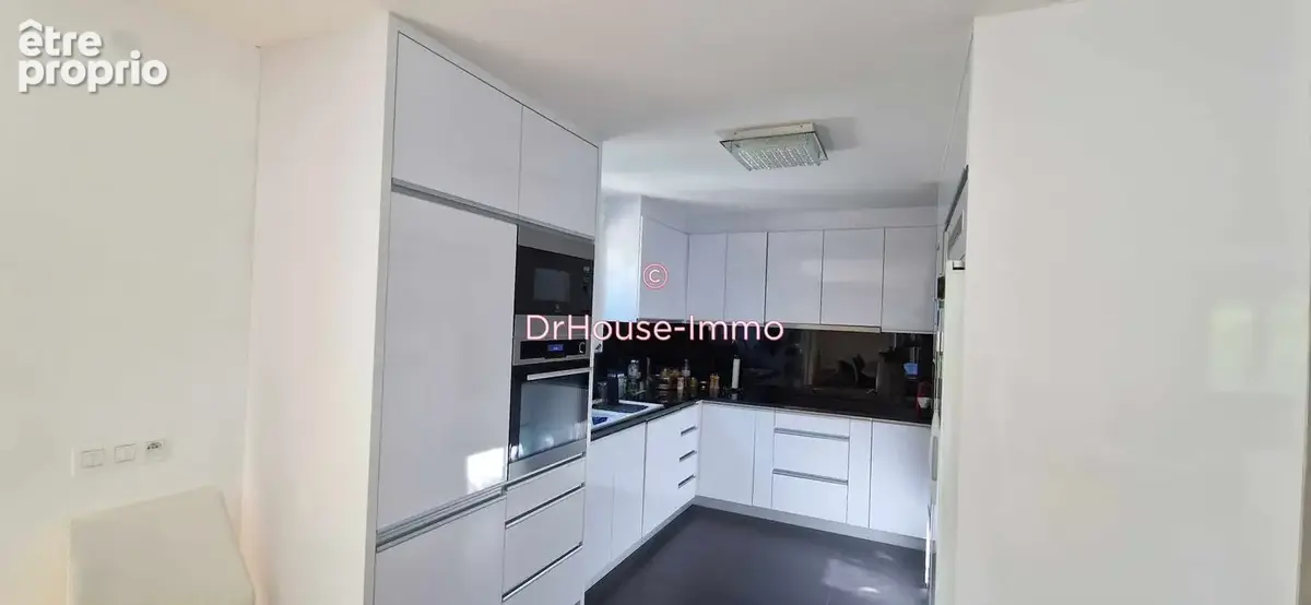 Maison 15 pièces 309 m² à vendre à Veigy-Foncenex (74140) - photo 33