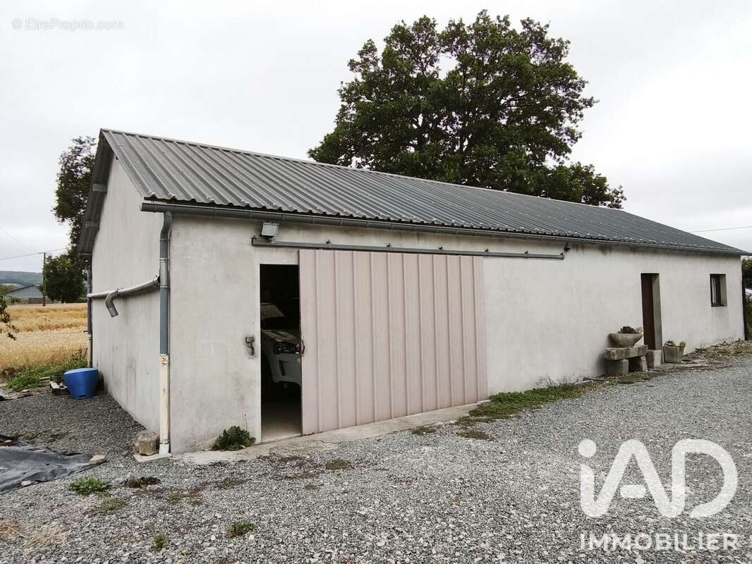 Maison 98 m² à Marcille-La-Ville  - photo 8