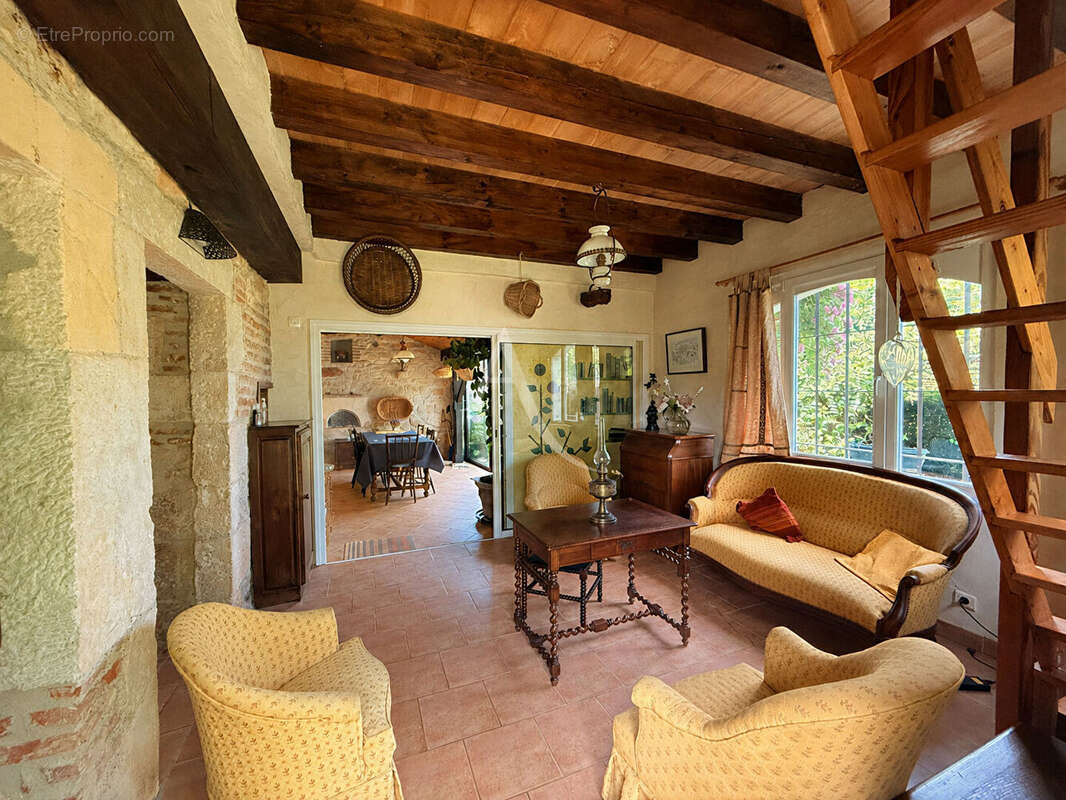 Maison en pierre avec grange et piscine - photo 5