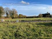 Terrain à NORON-L'ABBAYE