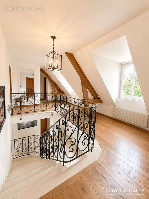 Maison à CHANTILLY