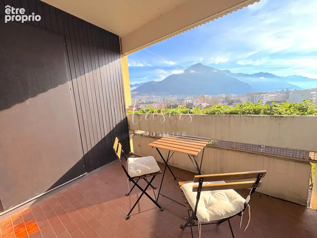 Annecy le Vieux, duplex d'exception en attique de 154 m2 - photo 11