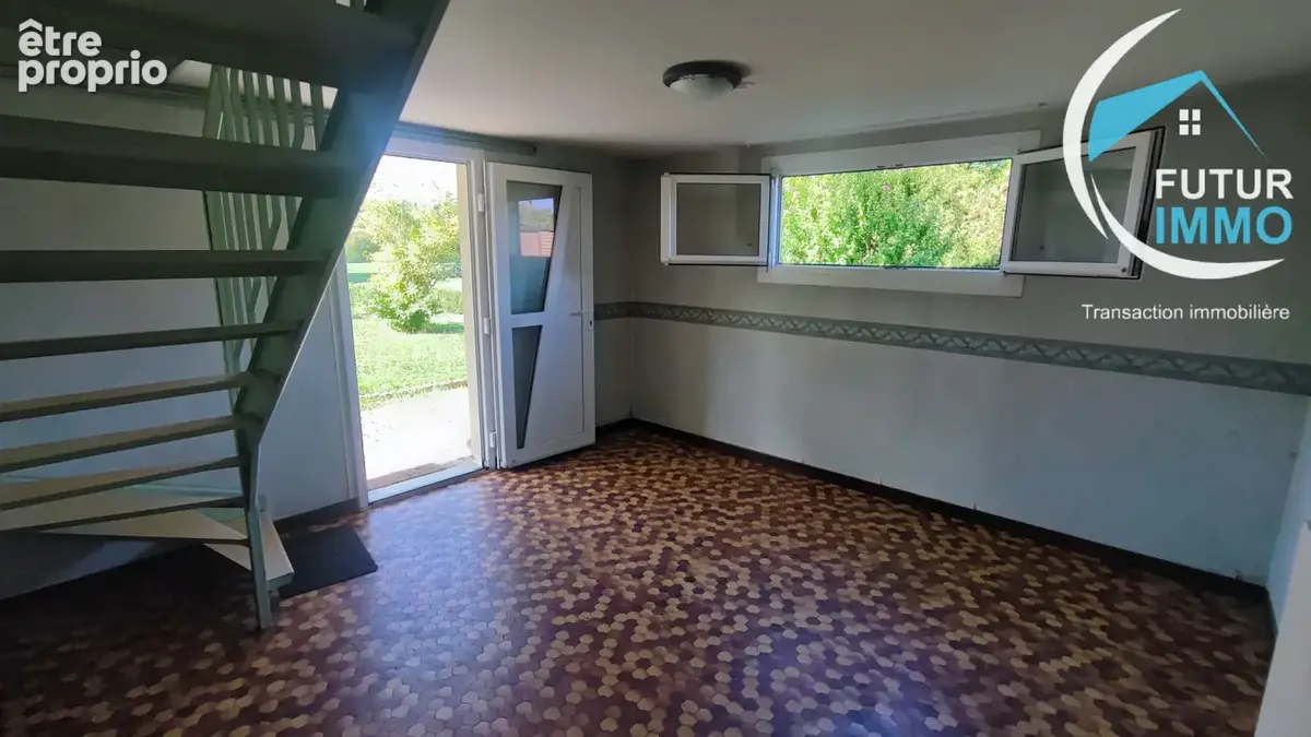 LOUGRES Maison Individuelle de 103m2 env. de type F5 - photo 7