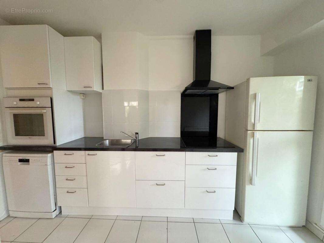 Appartement à LE BOURGET