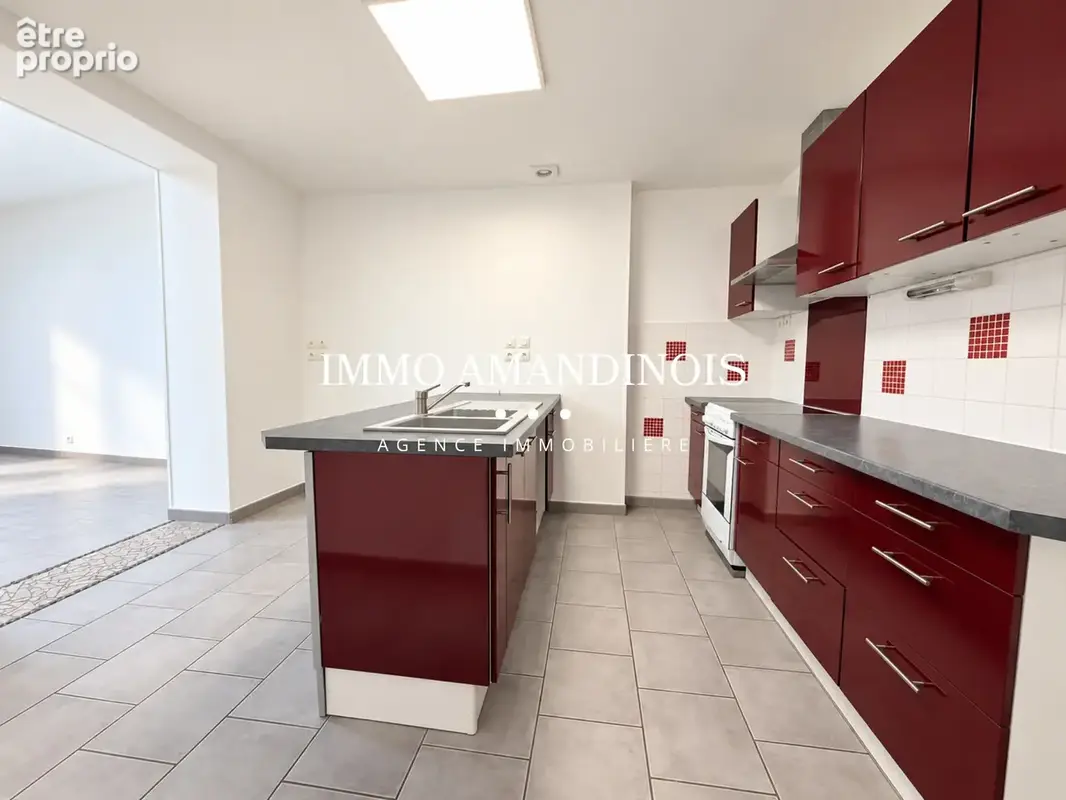 St Amand centre, rare maison de 185 m2, jardin et accès voiture arrière - photo 5