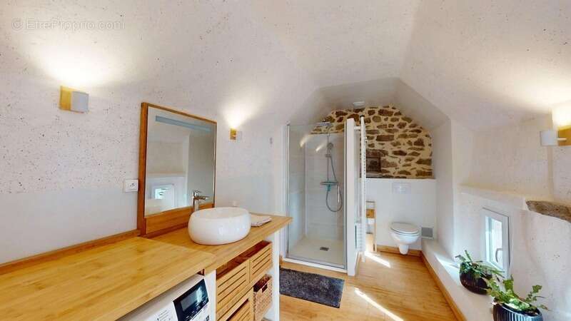 Maison à ESQUIBIEN