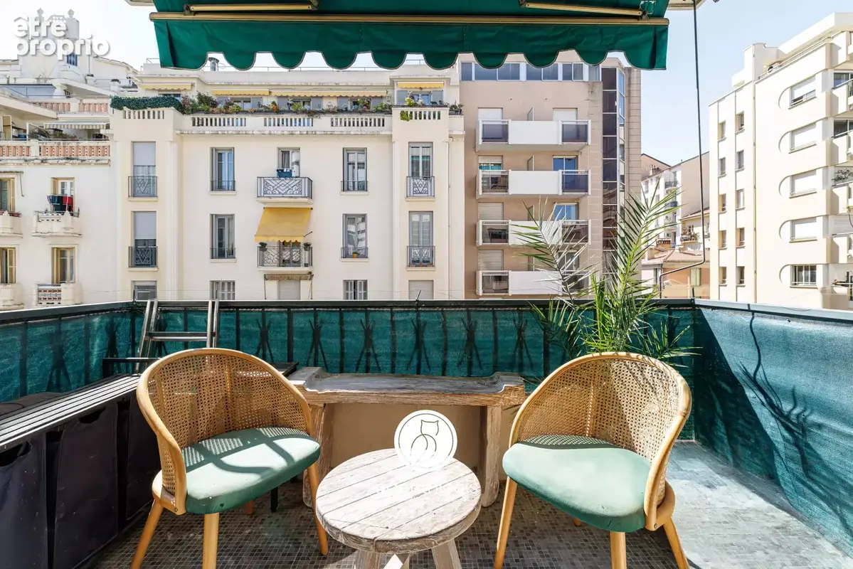 Nice // Libération - Bd Auguste Raynaud : 2 PIÈCES / TERRASSE / OUEST  / CAVE - photo 4