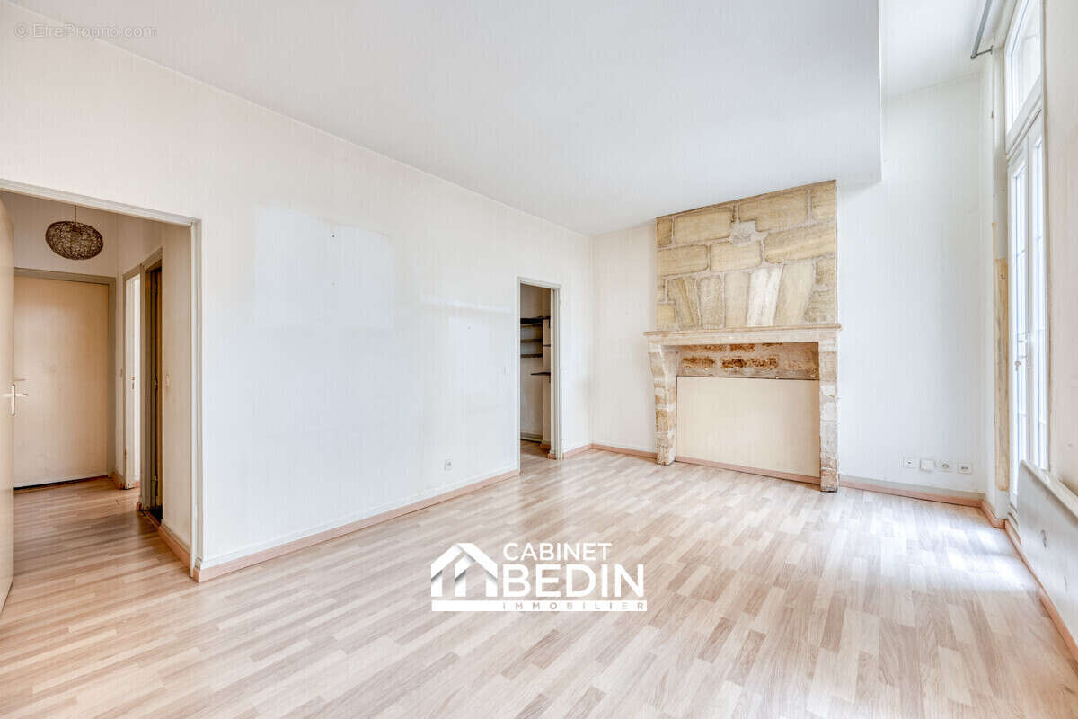 Appartement à BORDEAUX