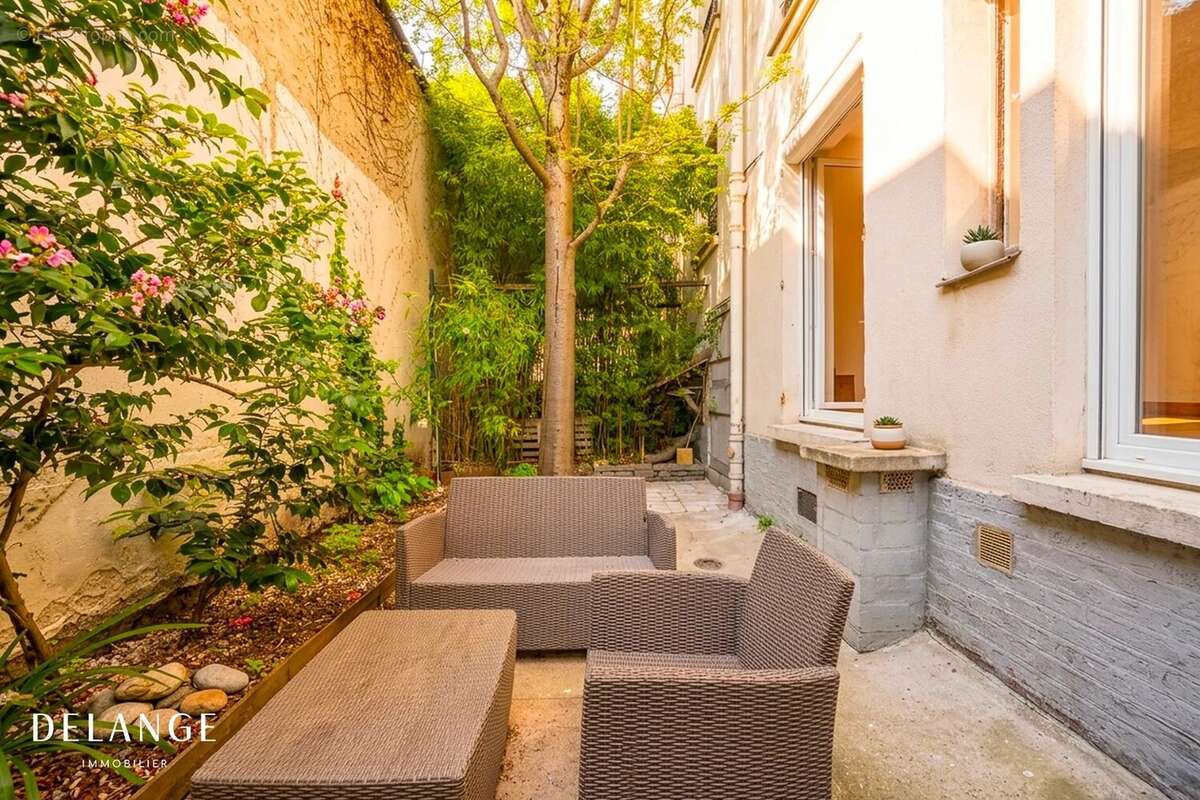 Appartement à PARIS-12E