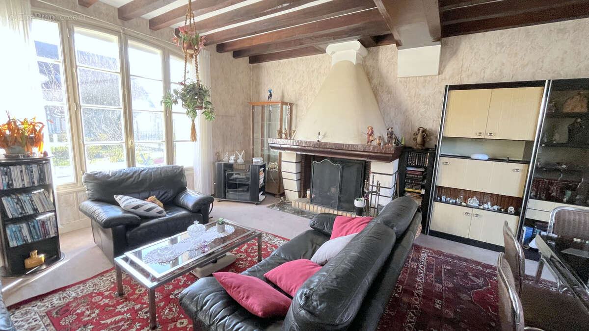Maison à BU
