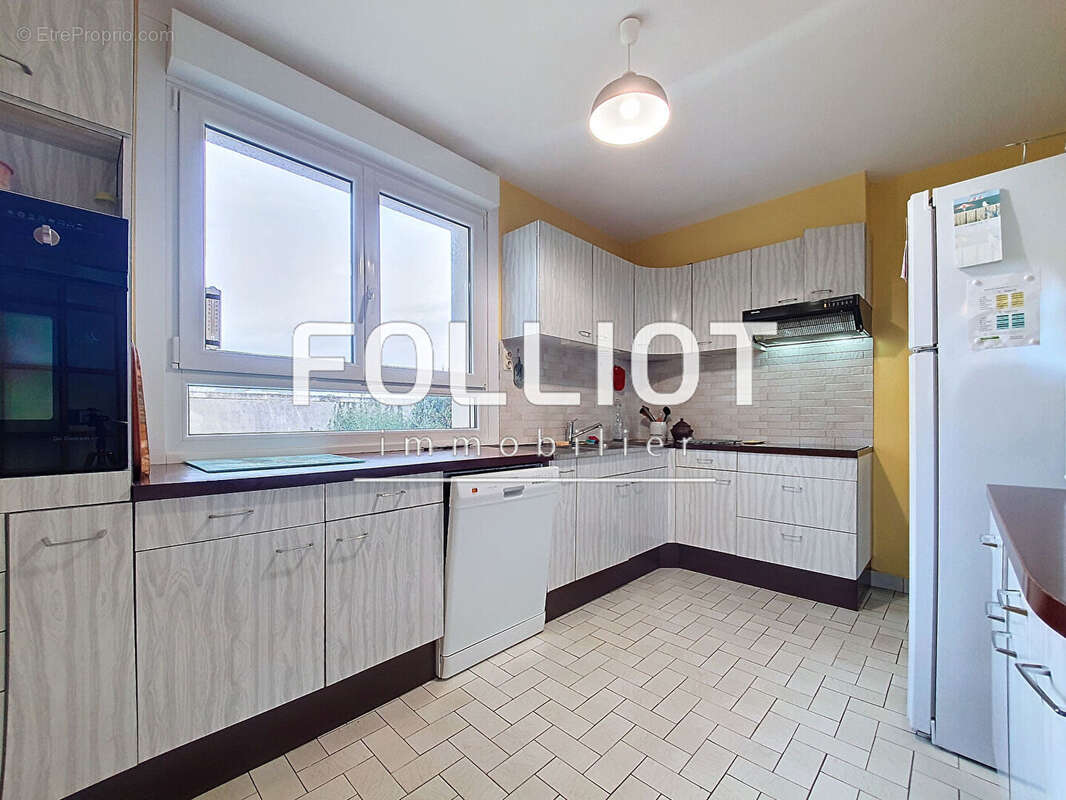 Maison à SAINT-GERMAIN-SUR-AY