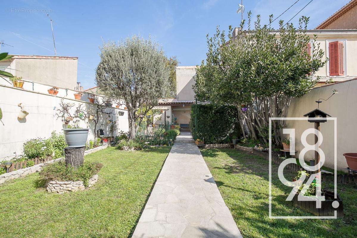 Maison à MARSEILLE-4E