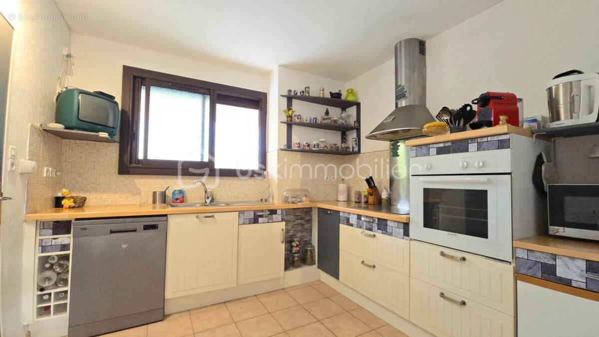 Appartement à LA VALETTE-DU-VAR