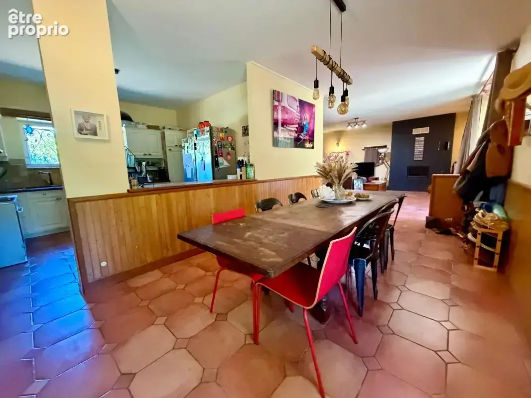 Propriété de caractère sur 2 hectare avec piscine – 3 habitations- Périgord Noir - photo 13