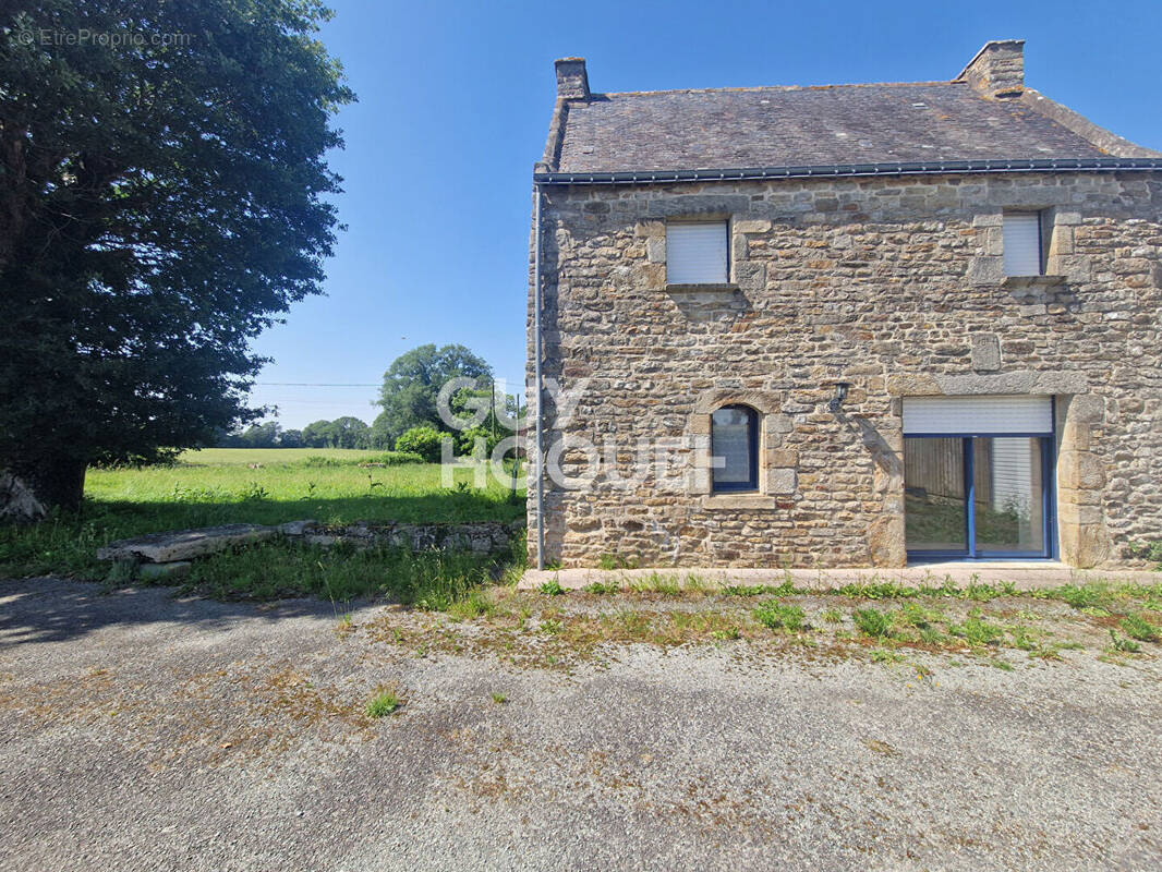 Maison 3 pièces 60 m² · à Elven · 60 m² · 232 000 €