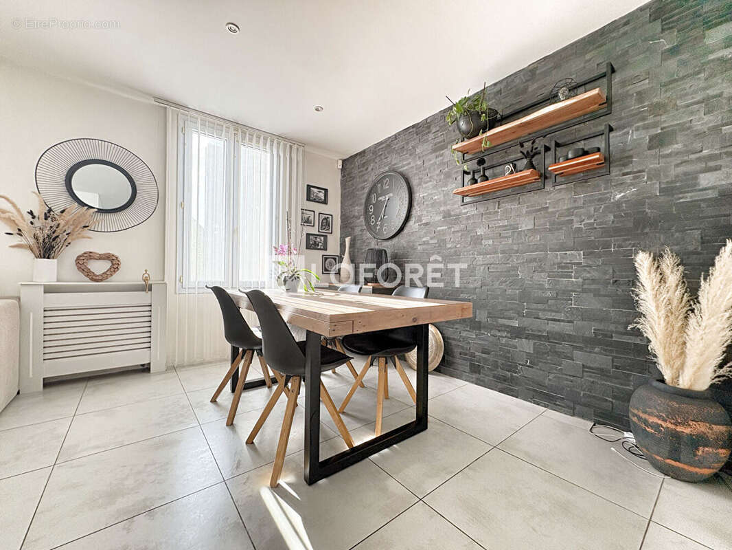 Maison à JUVISY-SUR-ORGE