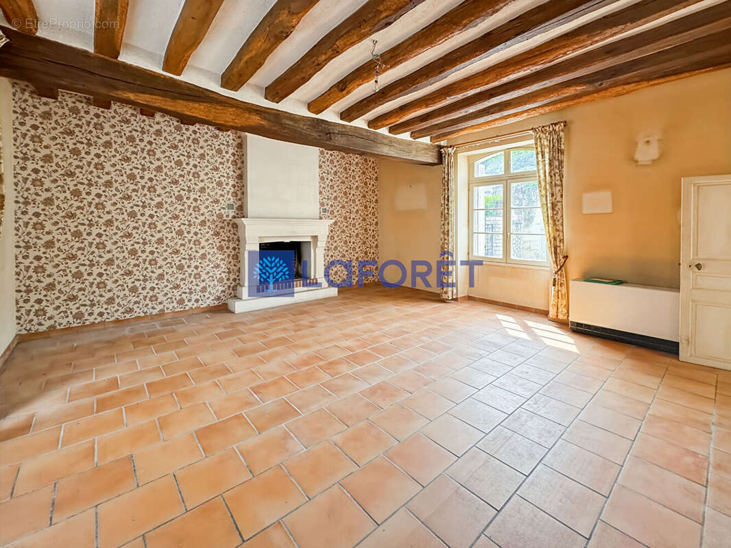Maison à RIGNY-USSE