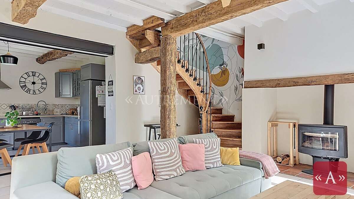 Maison à GIROUSSENS