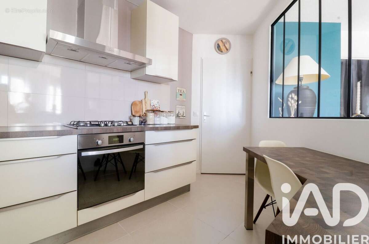 Photo 5 - Appartement à LE PLESSIS-ROBINSON