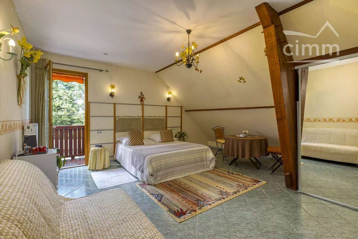 Maison à LES ABRETS