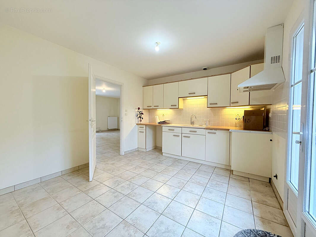 Maison à MEHUN-SUR-YEVRE