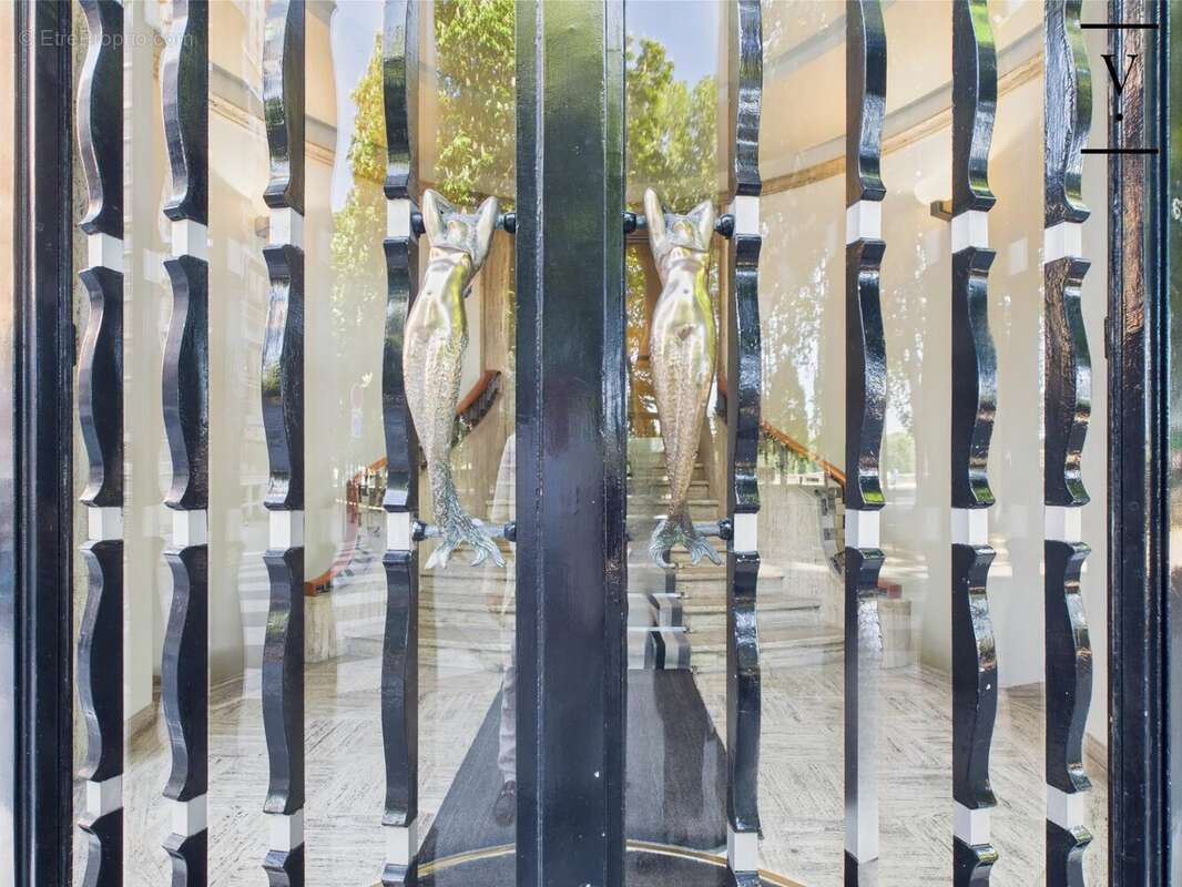 Appartement à PARIS-7E