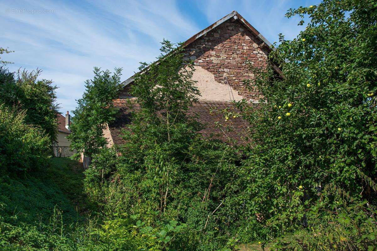 Grange à rénover avec terrain - photo 5