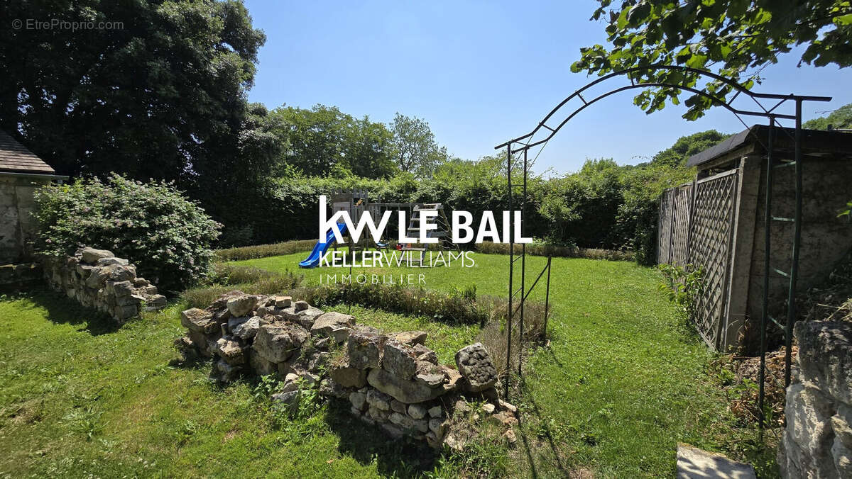 Maison 178 m² à Cormeilles-En-Vexin  - photo 9