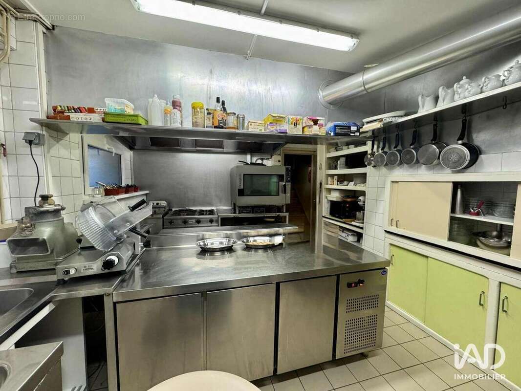 Photo 9 - Commerce à SERRIERES-EN-CHAUTAGNE