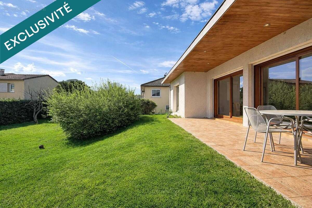 Photo 2 - Maison à VILLEURBANNE