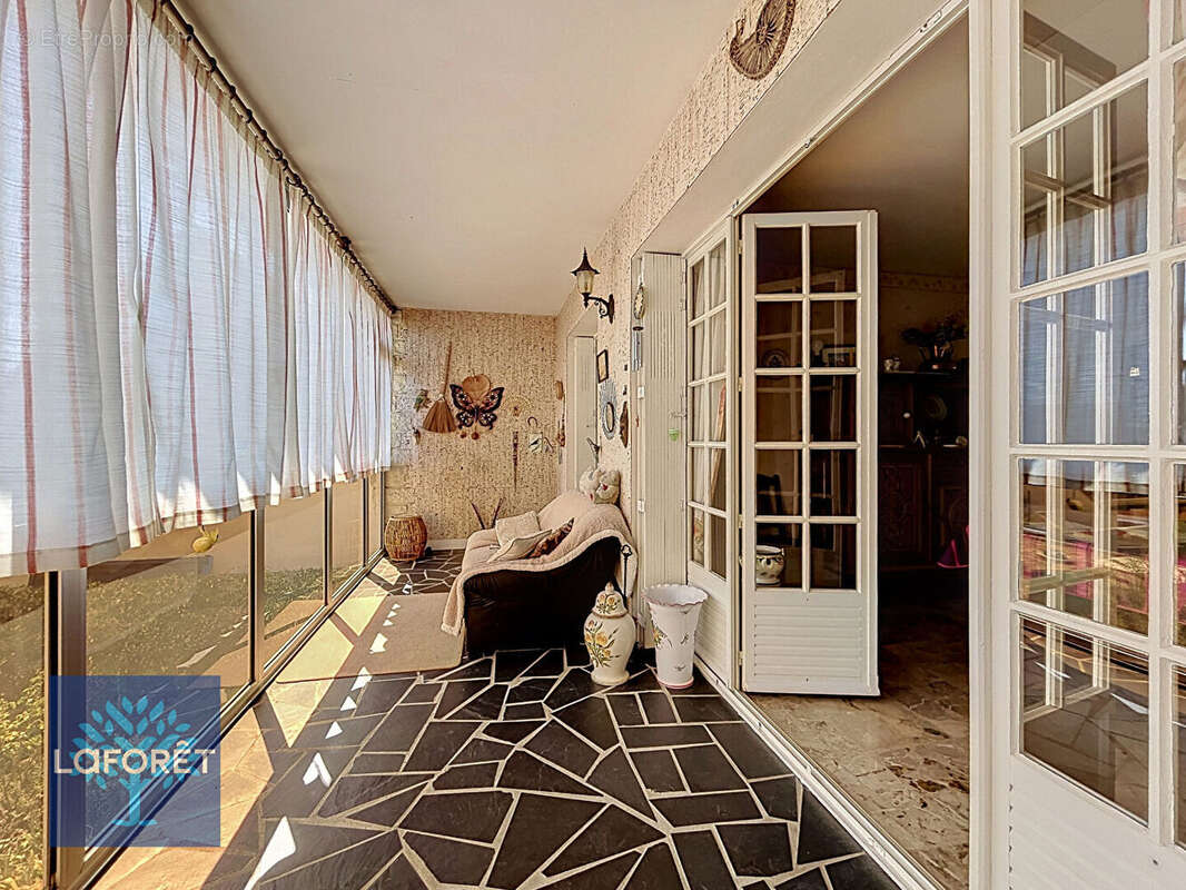Maison Corbeil Essonnes 6 pièces 157 m2 - terrain 720m² - photo 8