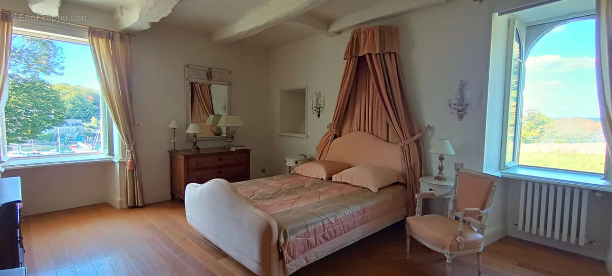 Maison à RIEC-SUR-BELON