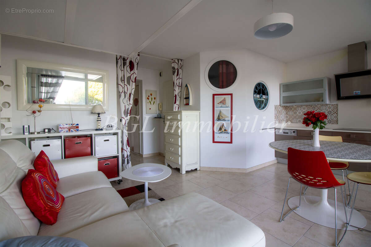 ARCACHON - Appartement d’exception en première ligne face au Bassin - photo 5