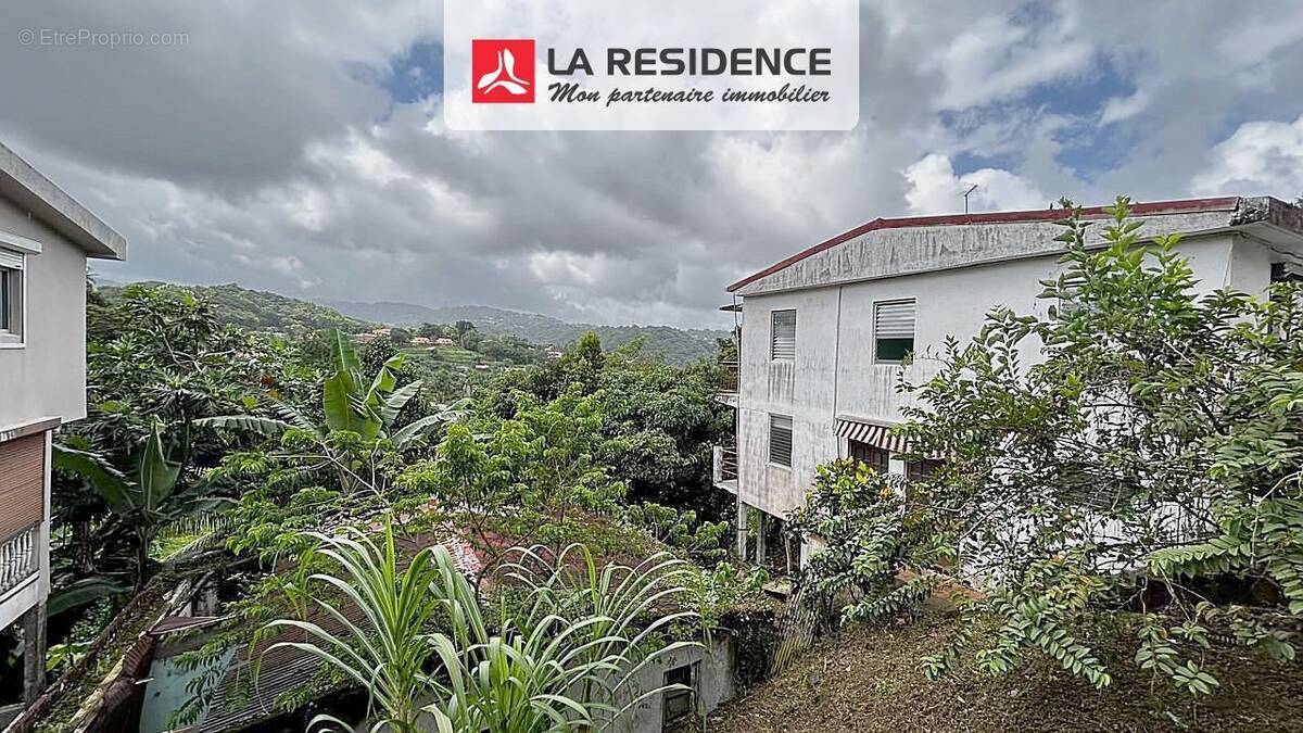 Maison à FORT-DE-FRANCE