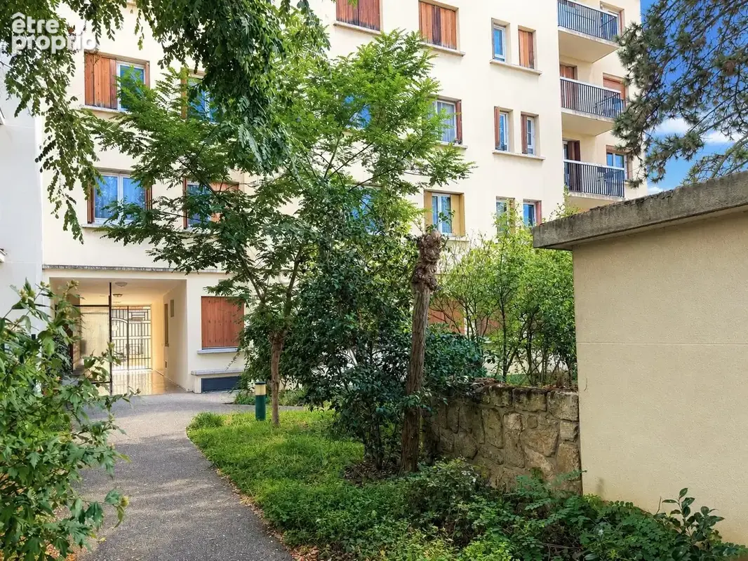 Idéal premier achat - secteur conservatoire - proche de toutes les commodités - photo 12