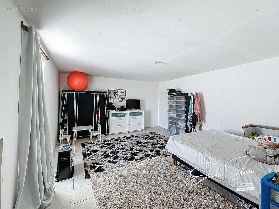 Photo 4 - Maison à CHAMPIGNE