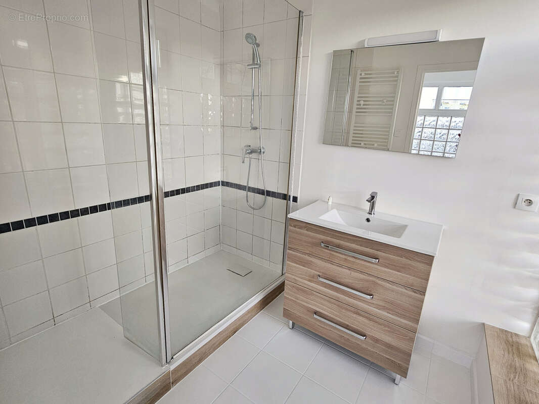 Maison à VILLECRESNES