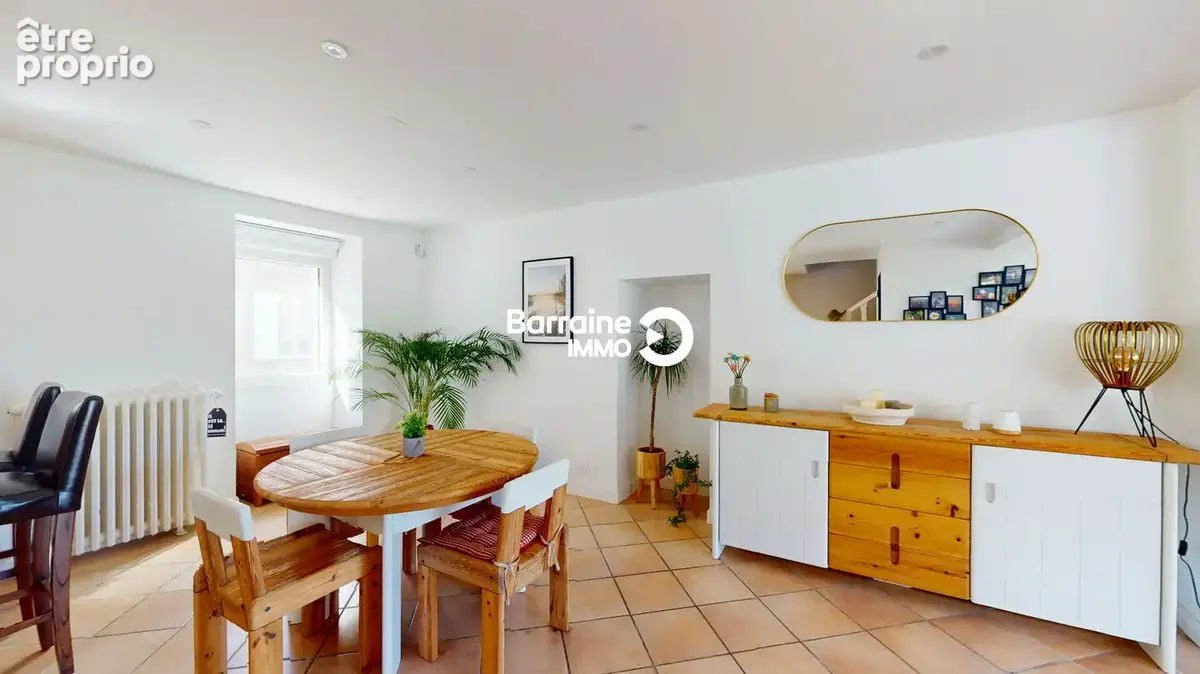 BARRAINE IMMO - A VENDRE EN EXCLUSIVITE : Maison familiale au coeur de Saint-Renan - Réf : PZ00394-FL - photo 4