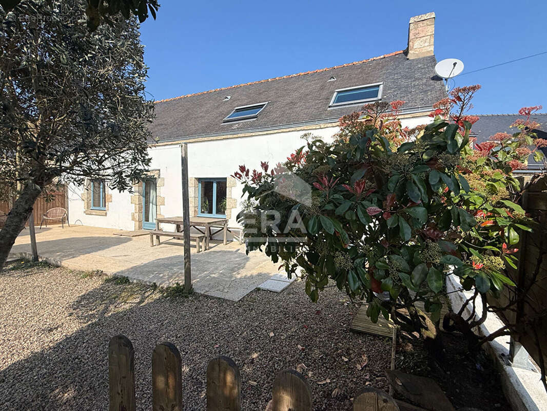 Maison à LOCOAL-MENDON