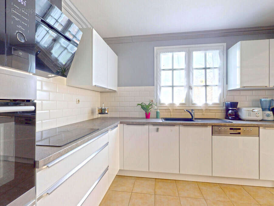 Maison à PLOUFRAGAN