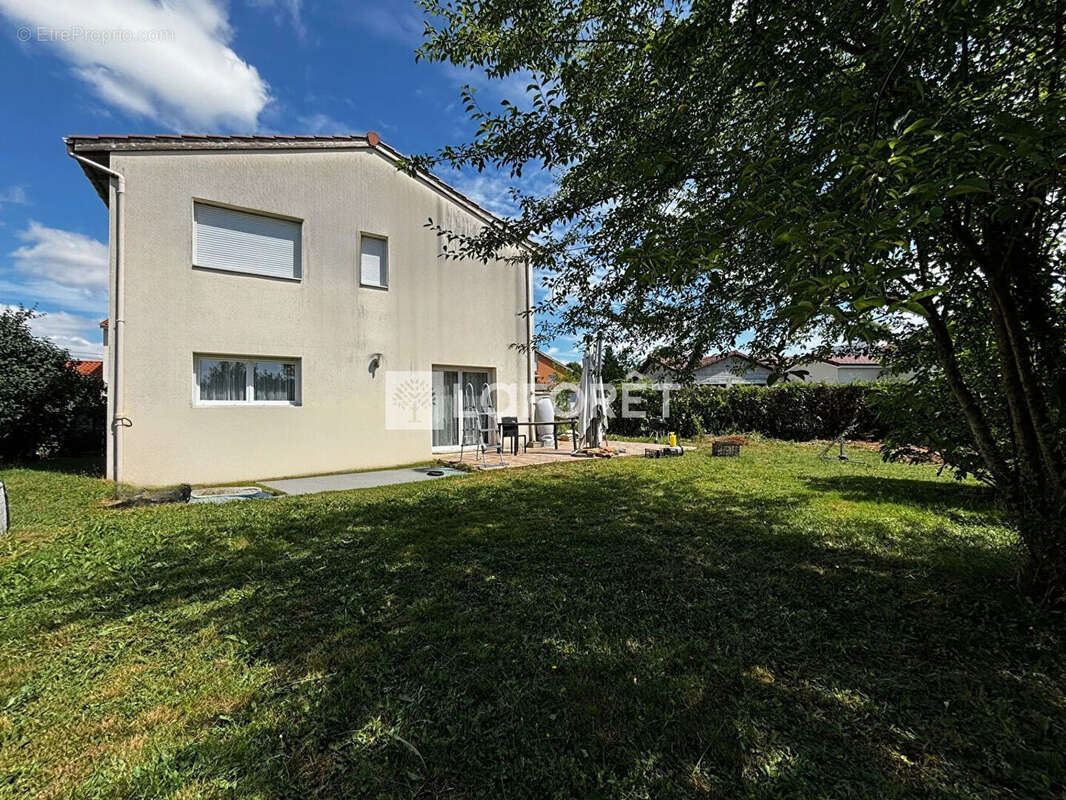 Maison à SAINT-ANDRE-DE-CORCY