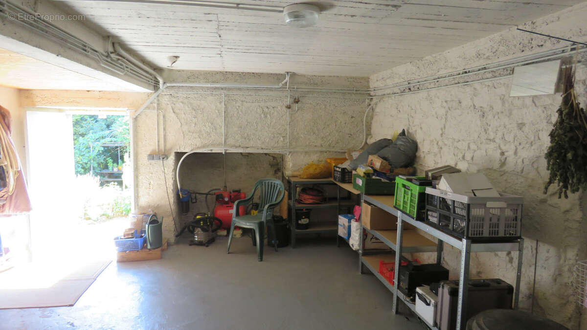 Maison à CORGNAC-SUR-L'ISLE