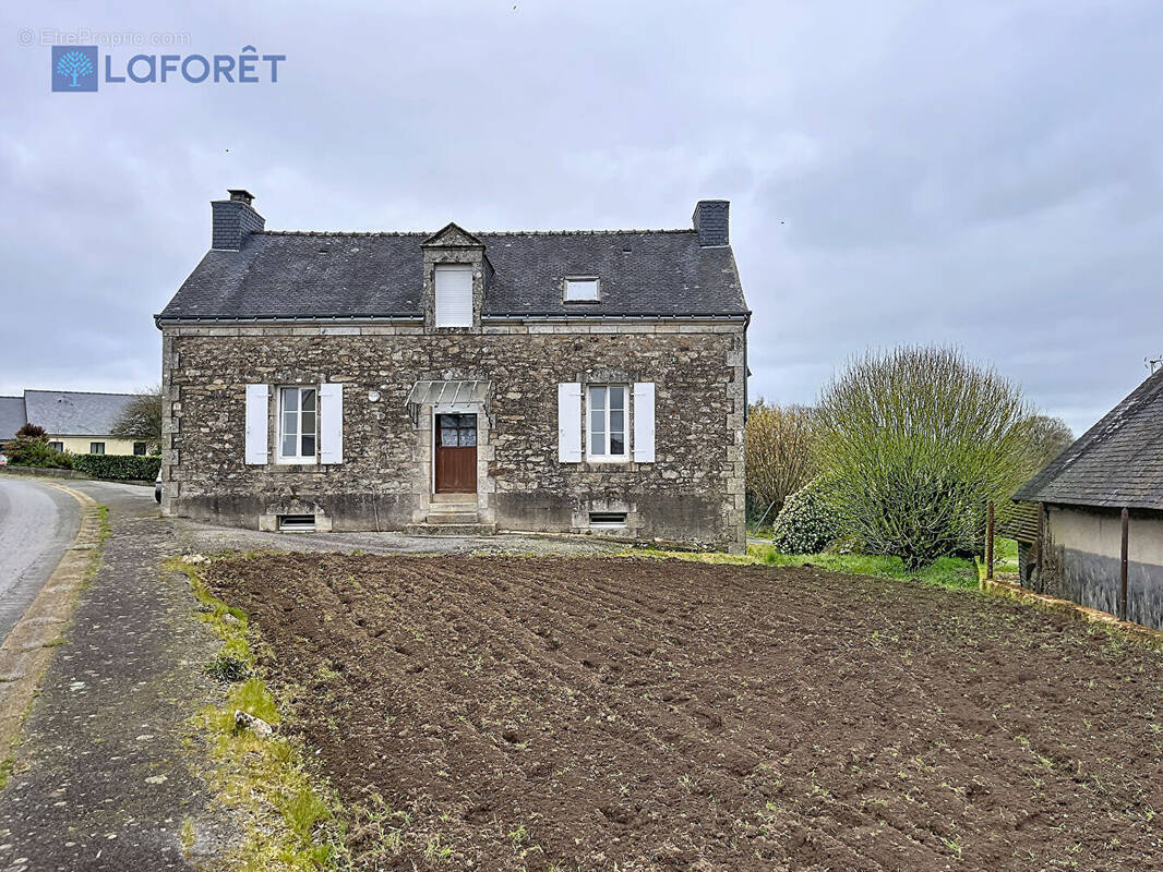 Maison à LA CHAPELLE-NEUVE