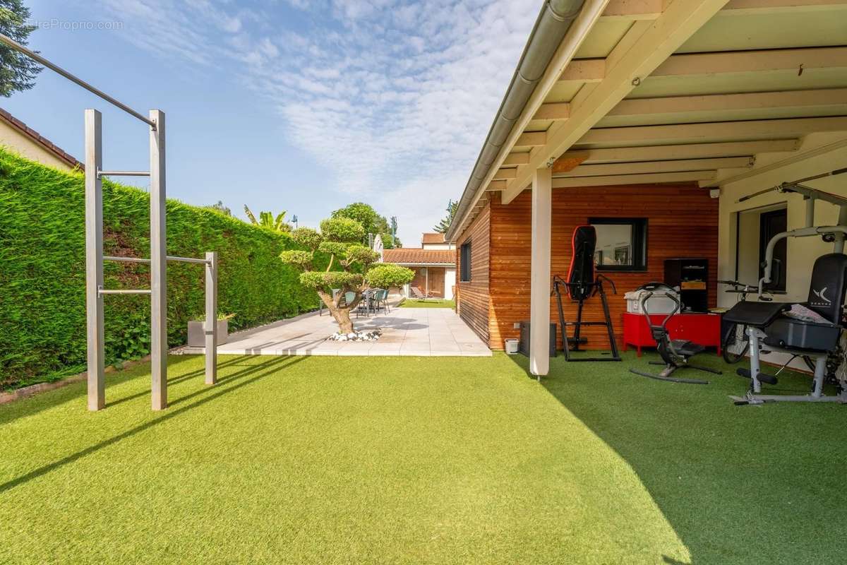 Maison à LES CHERES