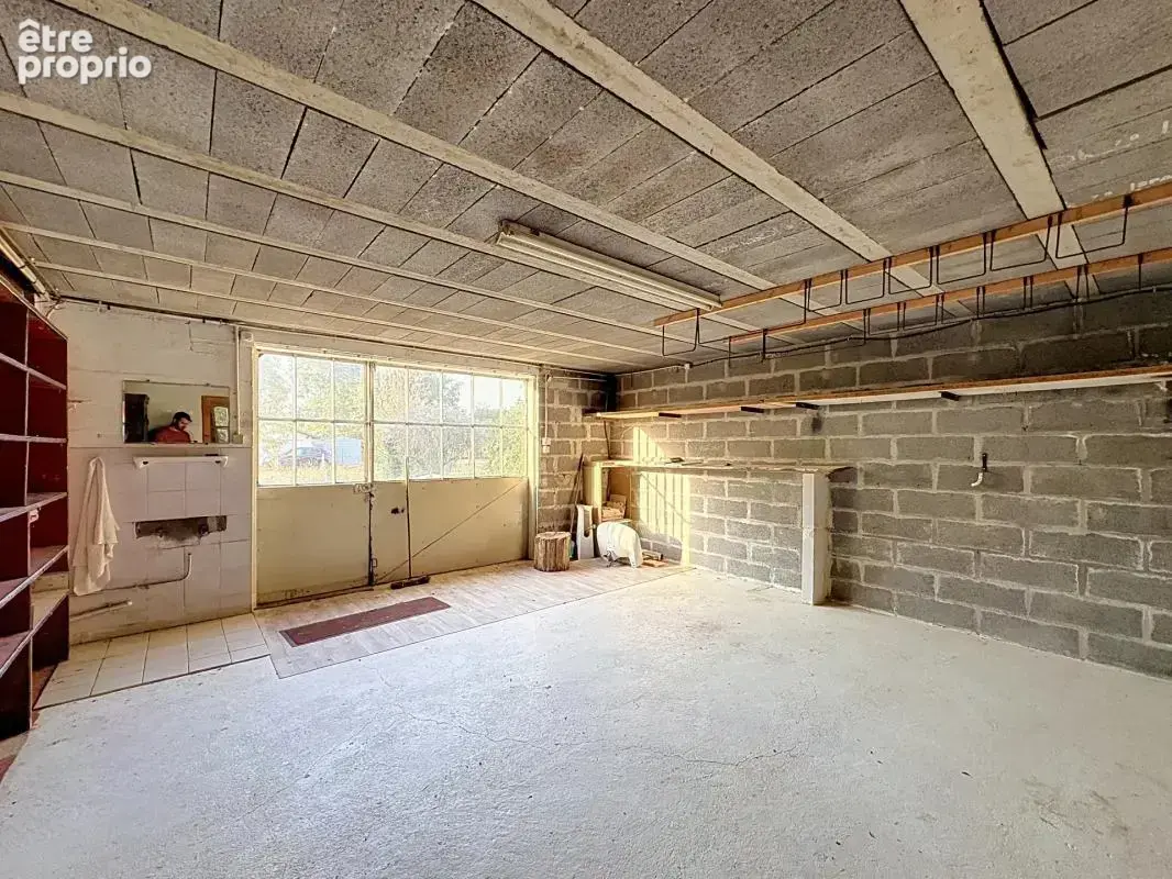 Vendat : Maison 199m² avec terrasse et jardin - photo 13