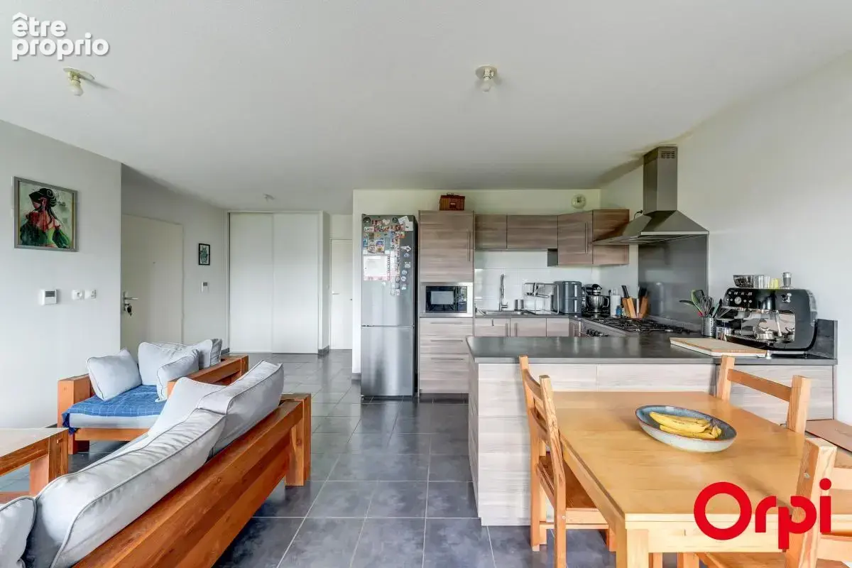 Appartement À Vendre - photo 2