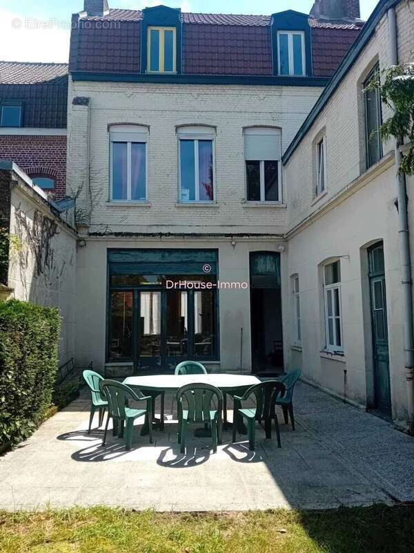 Maison à ARMENTIERES