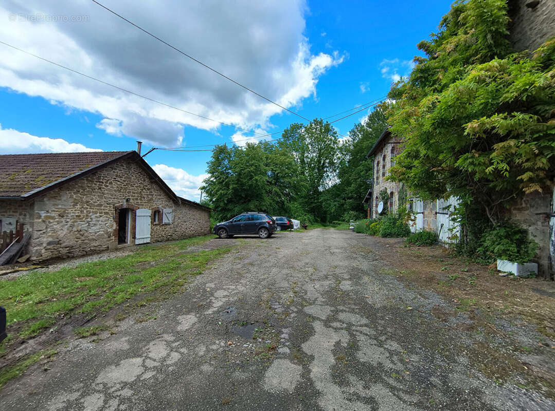 Maison à BOURGANEUF