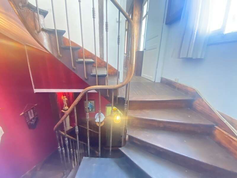 Maison à DUN-LE-PALESTEL