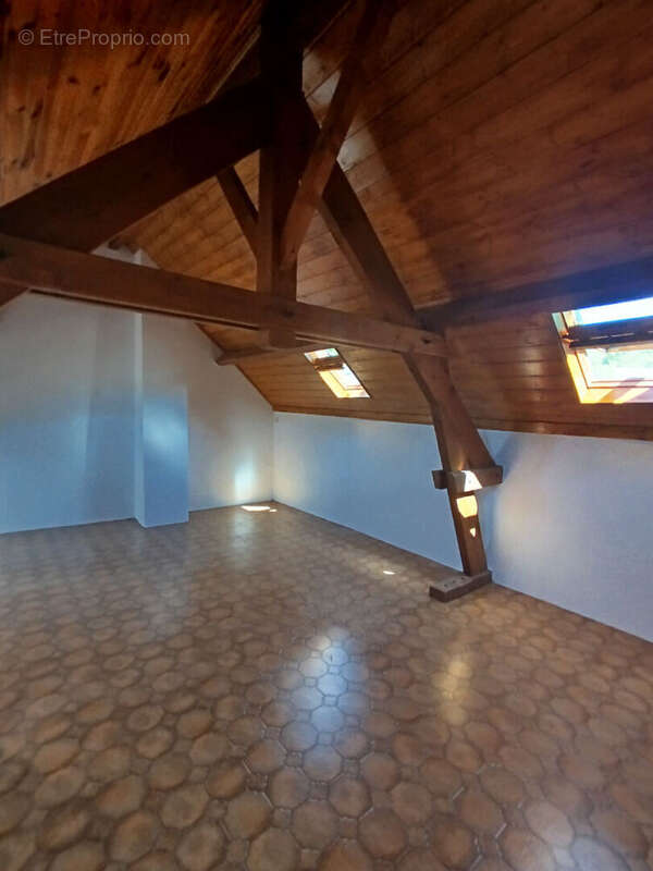 Maison à LA PETITE-VERRIERE
